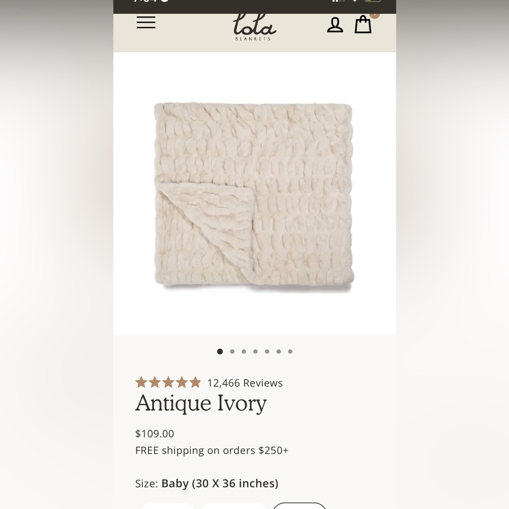 Lola Blankets antique ivory Baby Blanket.
Size is 30x36